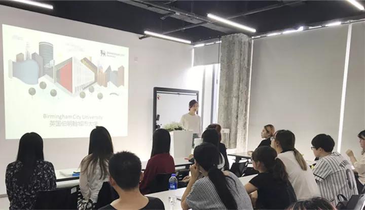 伯明翰城市大學中國預科2018-2019學年正式開學啦！